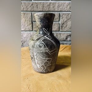 Vintage Gary Yellow Corn Acoma, NM Carved Horse Hair Pottery Piece